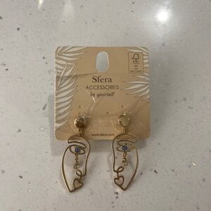 Bohemian artistic face earrings NWT